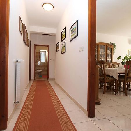 Apartment Luisa 1437 Peruski Ngoại thất bức ảnh