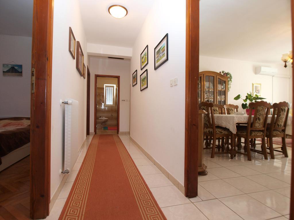 Apartment Luisa 1437 Peruski Ngoại thất bức ảnh