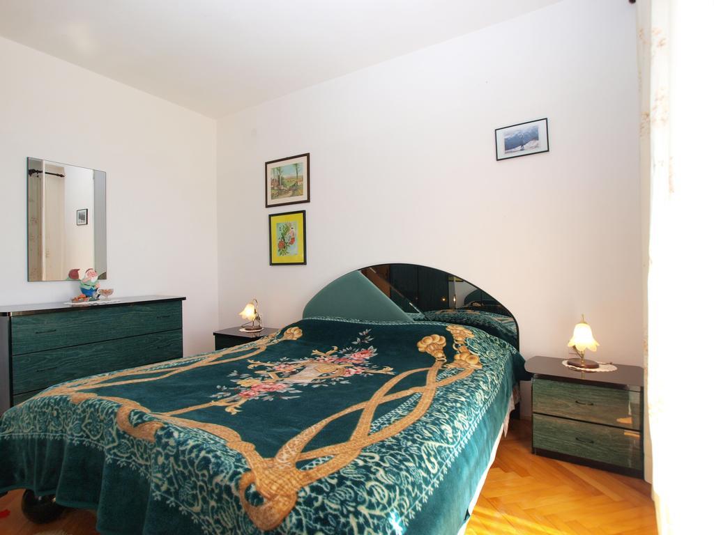 Apartment Luisa 1437 Peruski Ngoại thất bức ảnh