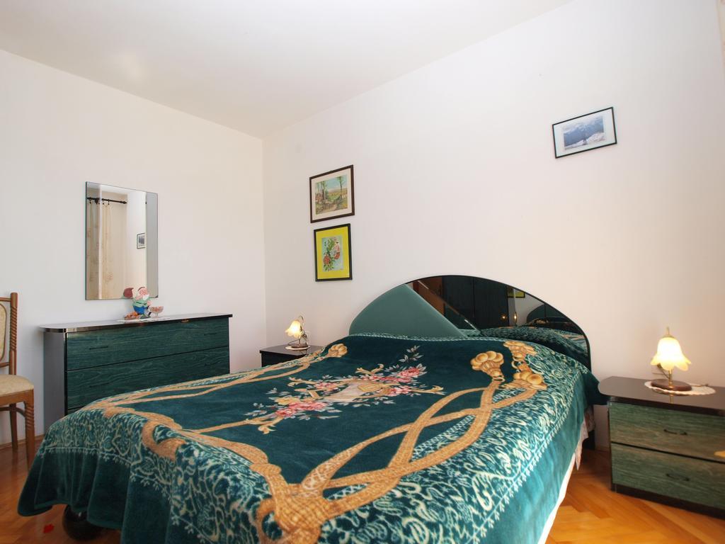 Apartment Luisa 1437 Peruski Ngoại thất bức ảnh
