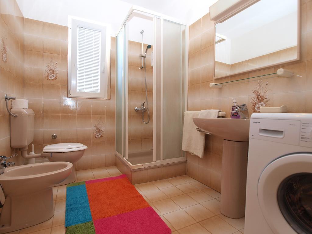 Apartment Luisa 1437 Peruski Ngoại thất bức ảnh