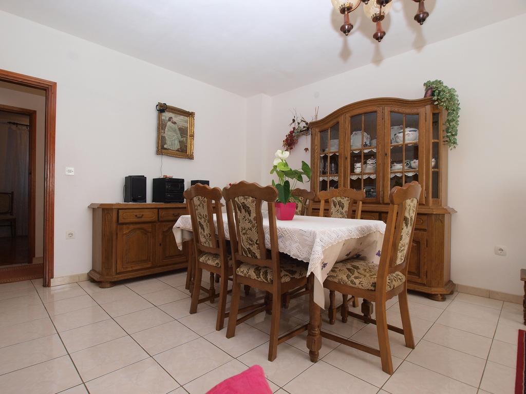 Apartment Luisa 1437 Peruski Ngoại thất bức ảnh