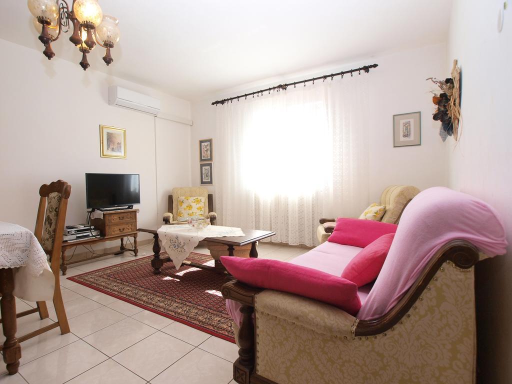 Apartment Luisa 1437 Peruski Ngoại thất bức ảnh
