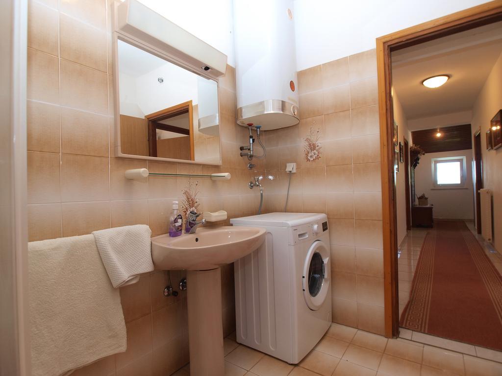 Apartment Luisa 1437 Peruski Ngoại thất bức ảnh